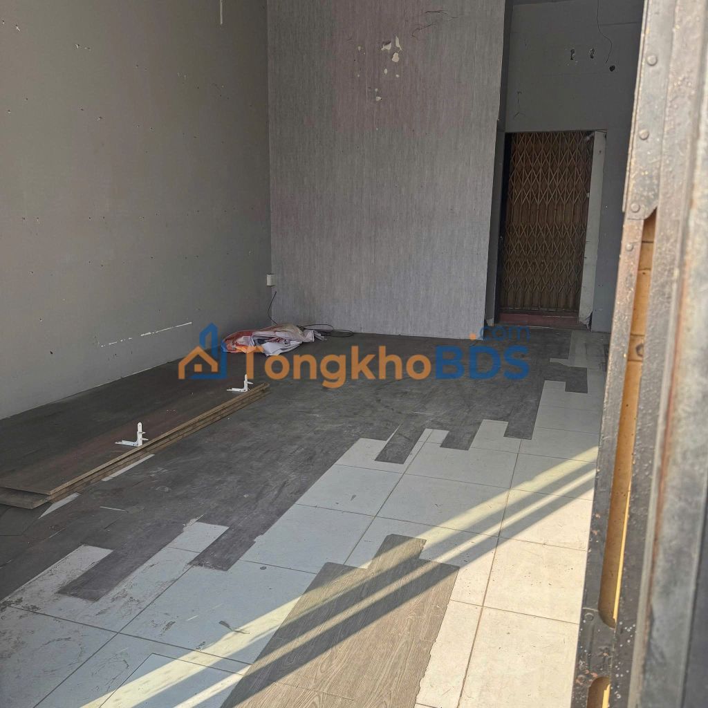 Mặt bằng Mậu Thân Ninh Kiều 28m² giá 12 triệu - Vị trí đẹp