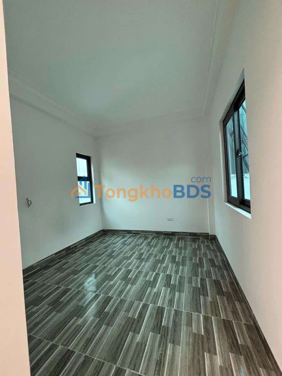Nhà Lô Góc Trần Duy Hưng 50m² 6 Tầng Thang Máy - Kinh Doanh Đỉnh Cao 14 Tỷ
