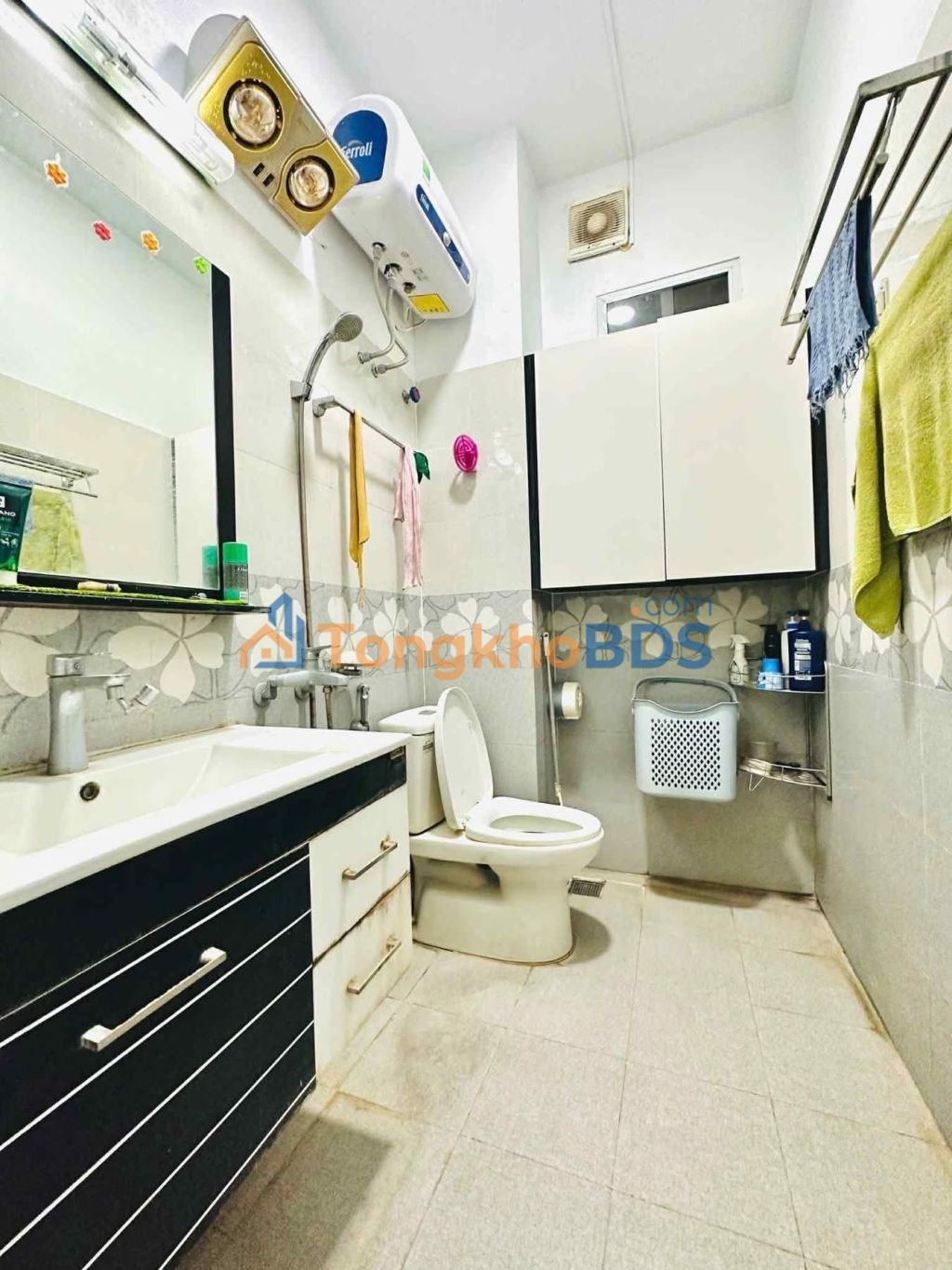 Nhà Trung Kính Cầu Giấy 55m² 22.5 tỷ - Sẵn sàng ở ngay