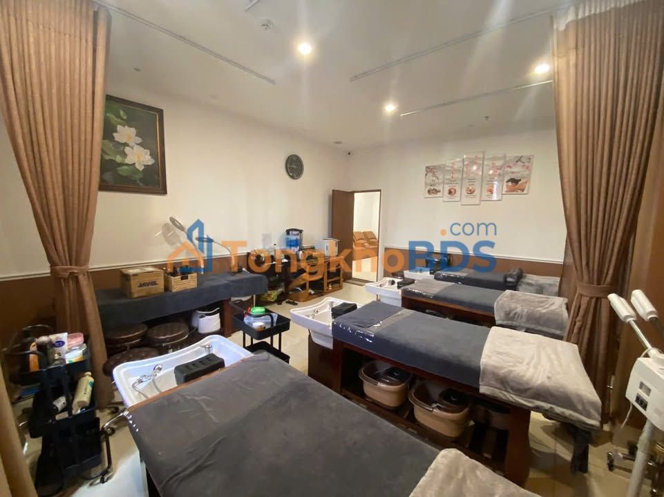 Nhà phố Hồ Tùng Mậu 150m² 120tr - Mặt tiền kinh doanh