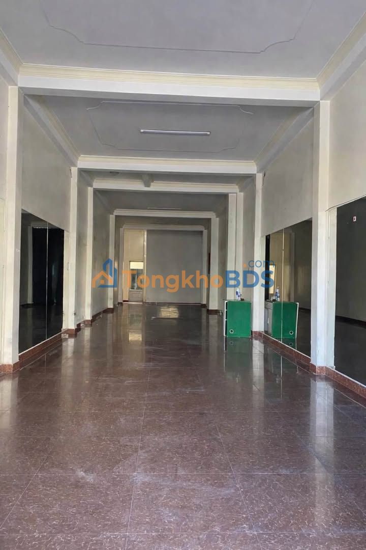Mặt bằng Phan Đình Phùng Đà Lạt 80m² 15 triệu - Mặt tiền kinh doanh