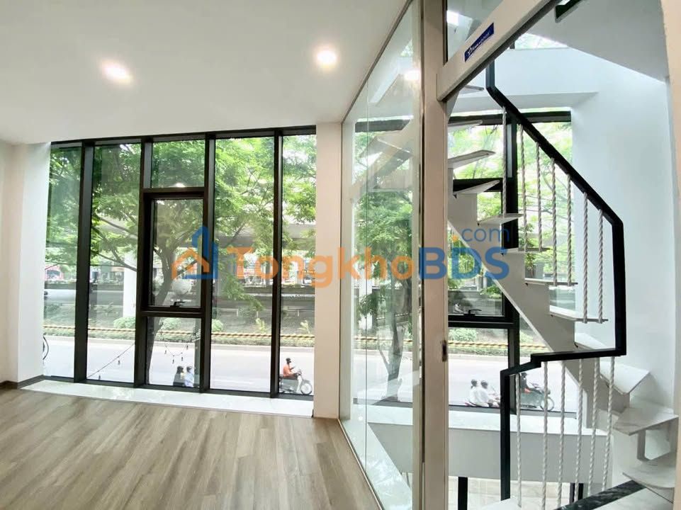 Nhà 5 Tầng Doãn Kế Thiện, Cầu Giấy - Ngõ Ô Tô, Kinh Doanh Đỉnh