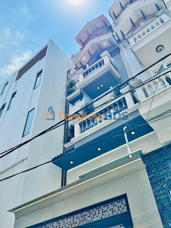 Nhà 4x16m Gò Vấp, 5 Tầng, 4PN, Full Nội Thất Cao Cấp - Giá 9.99 Tỷ