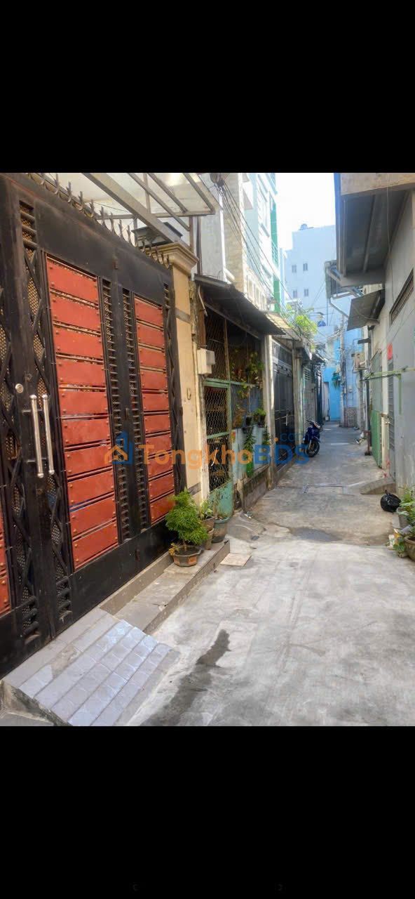 Phòng Trọ Kênh Tân Hóa - Tân Phú 18m² Giá 4.2 Triệu - Thoáng Mát, Gác Lửng