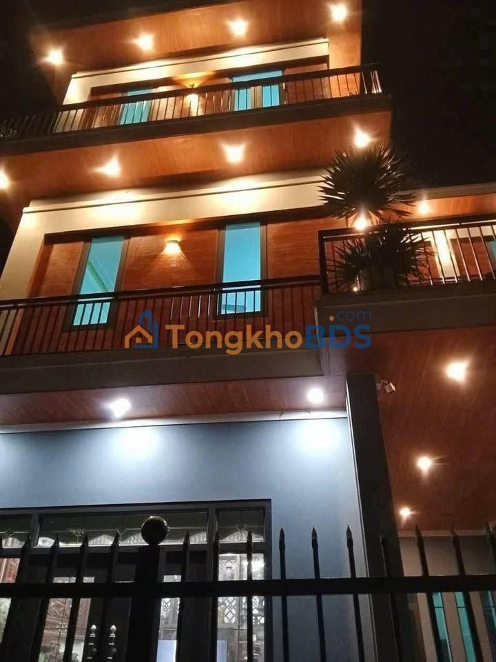 Nhà riêng Tiến Thịnh Mê Linh 200m² giá 4.6 tỷ - Sẵn sàng ở ngay