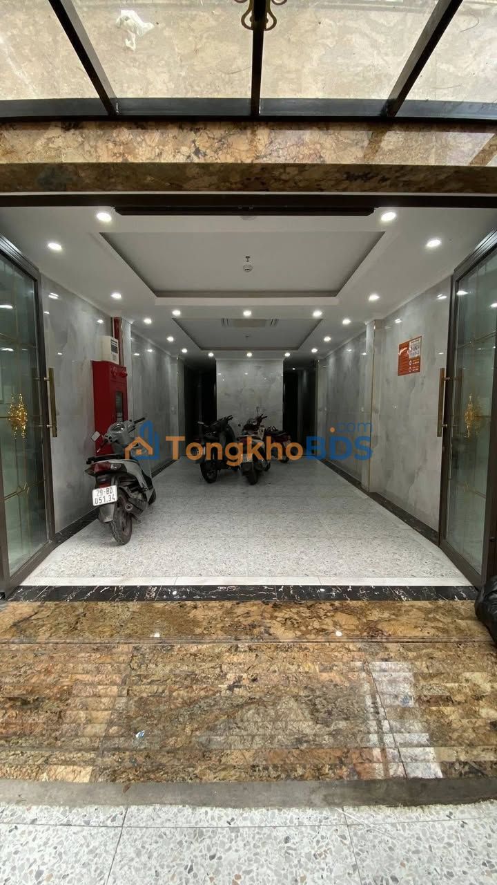 Nhà Mặt Ngõ Trần Đại Nghĩa 98m² x 8 Tầng - Dòng Tiền 1.2 Tỷ/Năm - 37.9 Tỷ