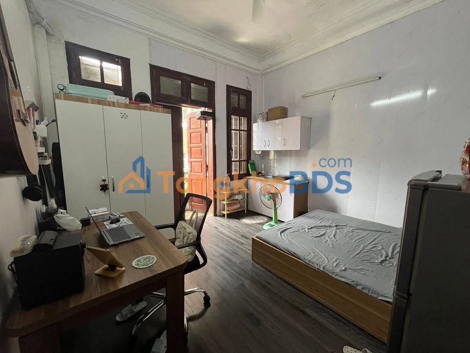 Phòng Cho Thuê Trần Duy Hưng 3.2 Triệu - Ô Tô Tận Cửa, Full Nội Thất