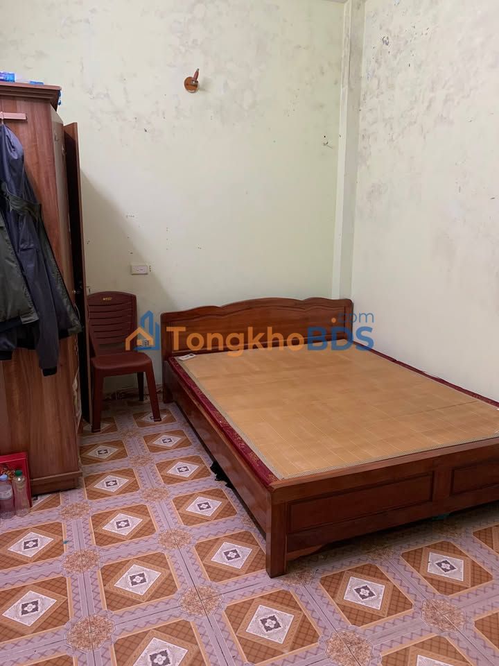 Phòng trọ Bạch Mai 25m² - Giá 2.3 Triệu - Thoáng mát, Gần Bách Khoa