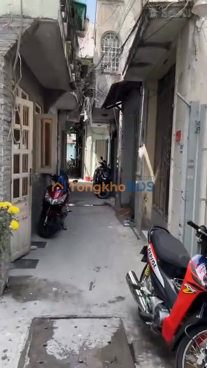 Nhà Cấp 4 Gò Vấp 35m² Giá 3.5 Tỷ - Sẵn Sàng Cải Tạo Mới