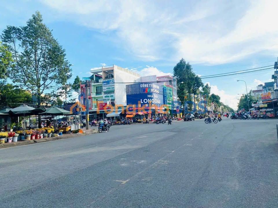 Nhà Trệt Lửng Mặt Tiền Kinh Doanh KDC 586, Cần Thơ - 7.5 Triệu/Tháng