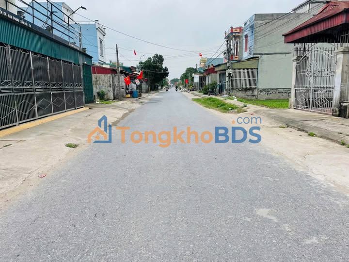 Bán Đất Tặng Nhà 82.8m² Mặt Tiền Kinh Doanh Nam Hải, Tiền Hải - 1.8 Tỷ