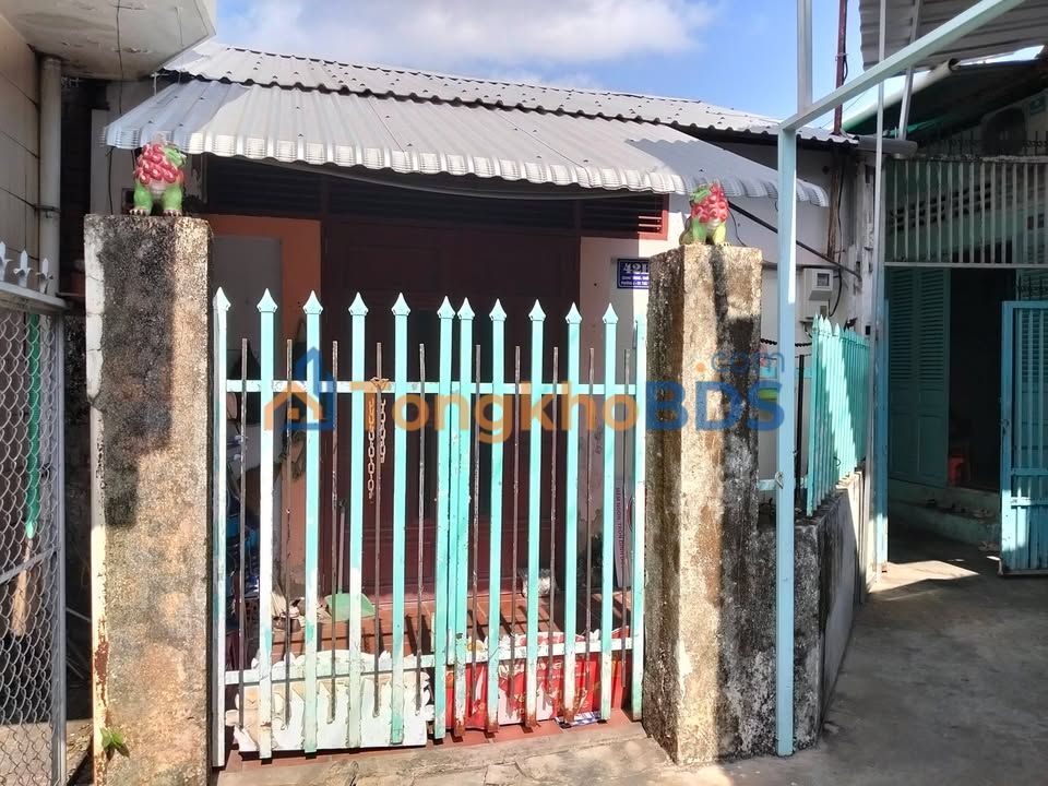 Nhà Mặt Tiền Đanl Trà Vinh - 33m² Thổ Cư - Giá 500 Triệu