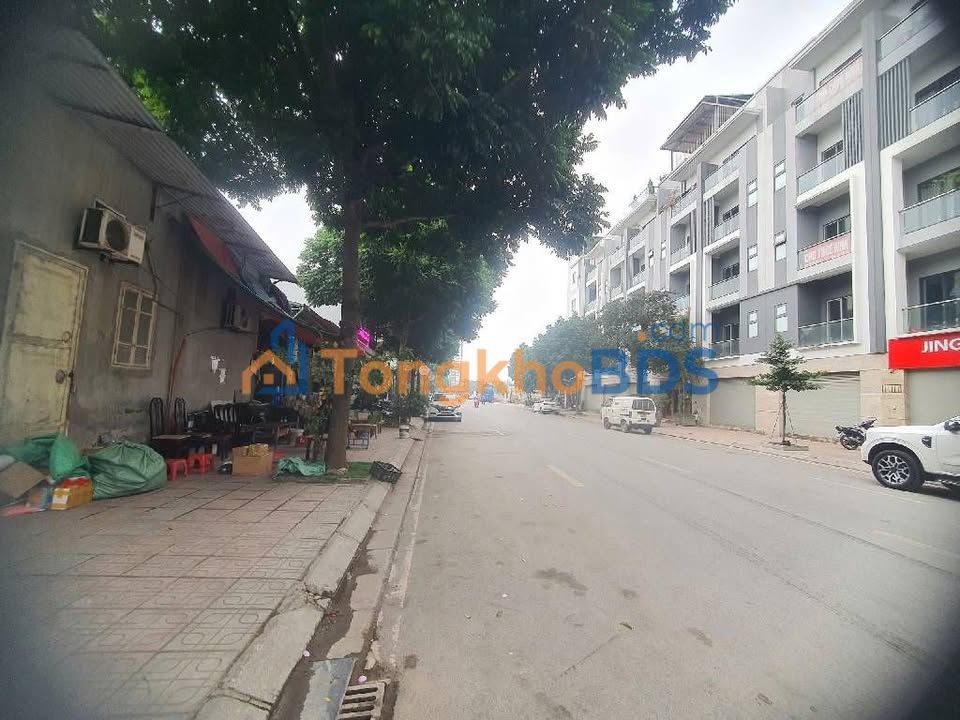 Nhà riêng Lý Sơn Việt Hưng 89m² 24.5 tỷ - Ô tô vào nhà