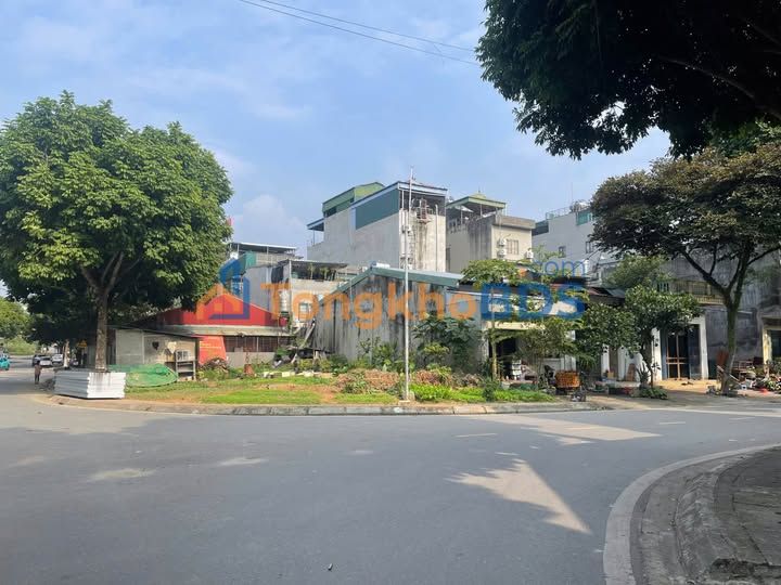 Đất Lô Góc Ngã Tư Phan Huy Ích, Lào Cai - 198.8m² Giá Tốt