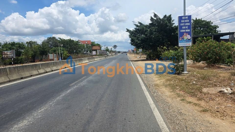 Đất Mặt Tiền QL1A Hàm Tân 2078m² (700m² Thổ Cư) - Sẵn Sàng Đầu Tư