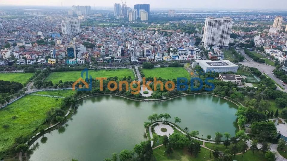 Căn hộ 2PN Ngoại Giao Đoàn 74m² - Ban công đôi, Sẵn sàng đón chủ mới