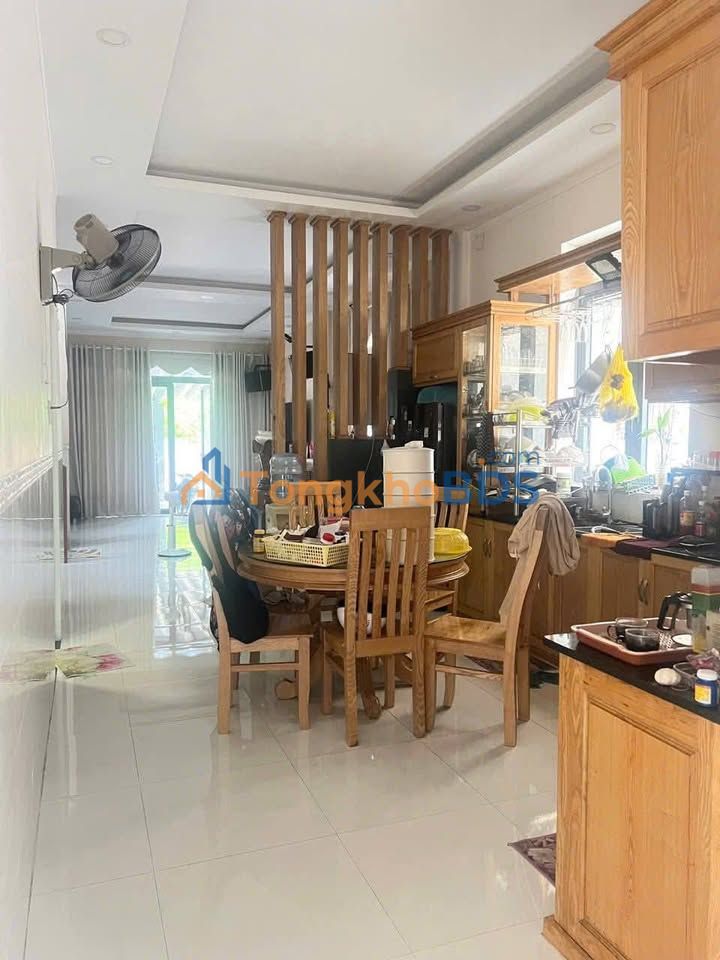 Nhà Mặt Tiền Phú Lợi 200m² - 7 Tỷ, Gần Chợ Đình, Sẵn Sàng Ở Ngay