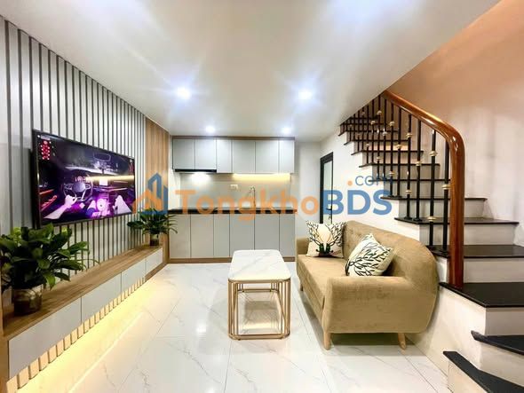 Nhà Góc Trung Phụng 4.25 Tỷ - 5 Tầng Ngõ Thông, Đống Đa