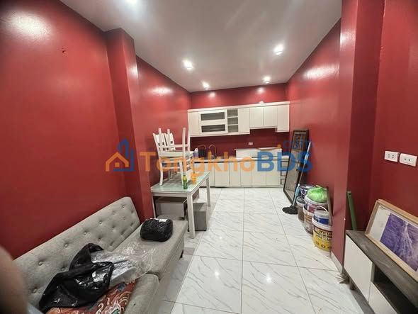 Nhà Phố Khâm Thiên 30m² - Full Nội Thất, Gần Ô Tô, Giá 4.25 Tỷ