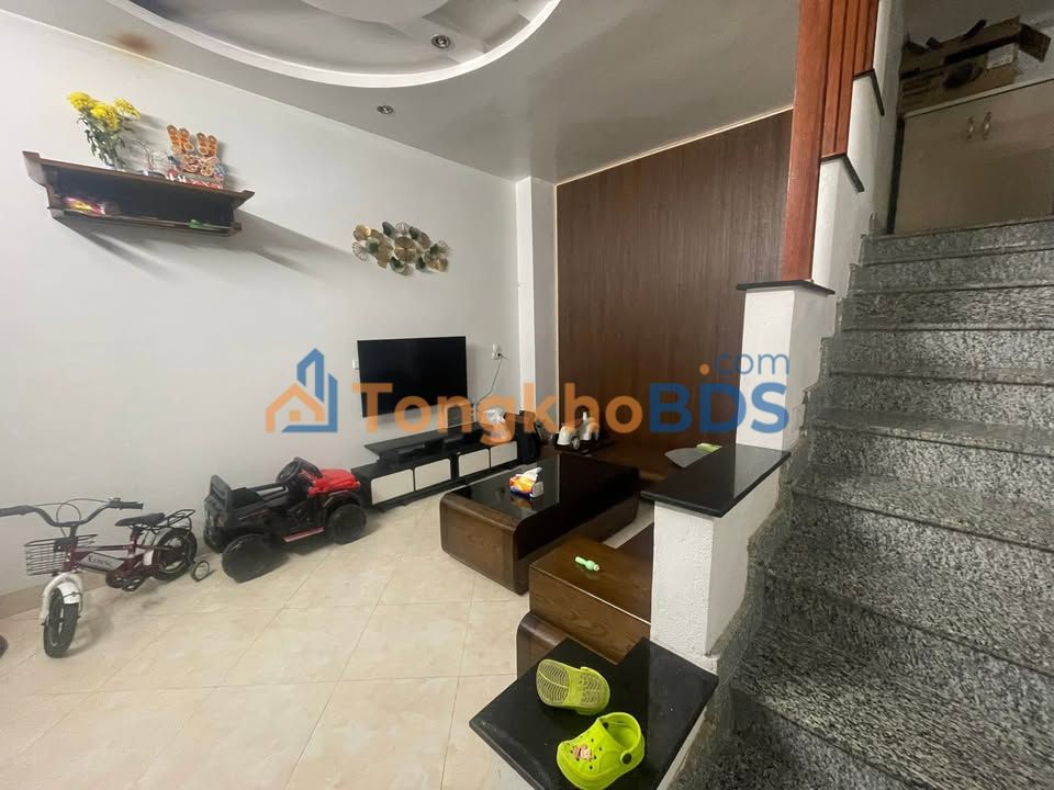 Nhà nguyên căn Trường Thi 7 triệu - Sẵn sàng ở ngay