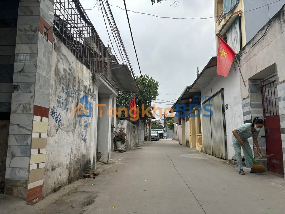 Đất nền 78m² Thủ Phác, P.Quảng Hưng - Sổ đỏ, ô tô tránh, giá 2.4 tỷ