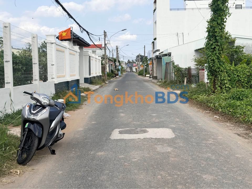 Bán Nền Góc 2 Mặt Tiền Đường Nhà Nghỉ 36, Trà Cú - 153m² - 2.99 Tỷ