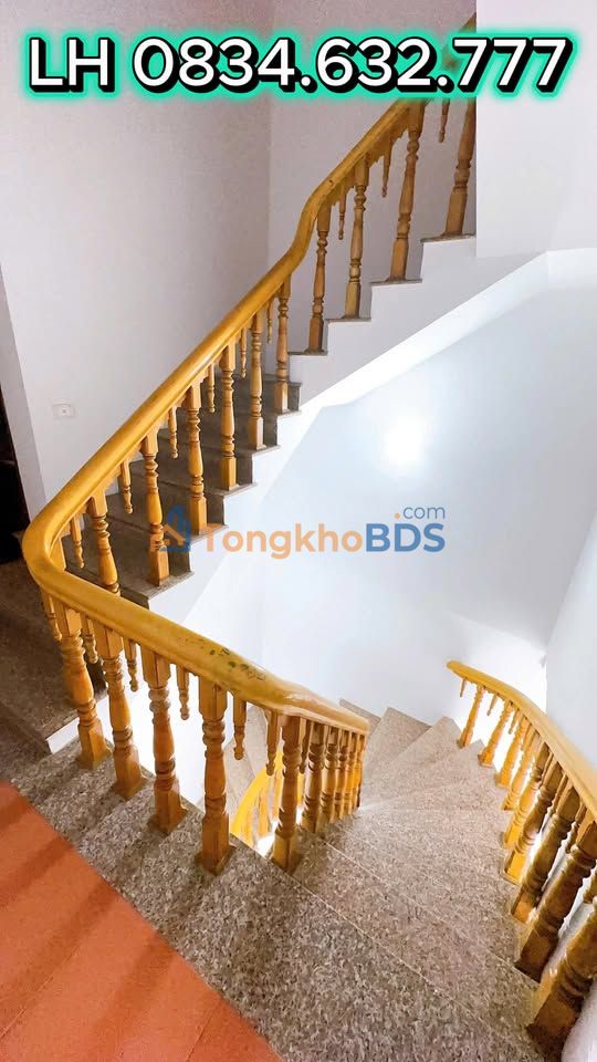 Nhà Mặt Tiền Lạc Long Quân, TP Thanh Hóa - 60m², 3 Tầng, Kinh Doanh Đỉnh Cao