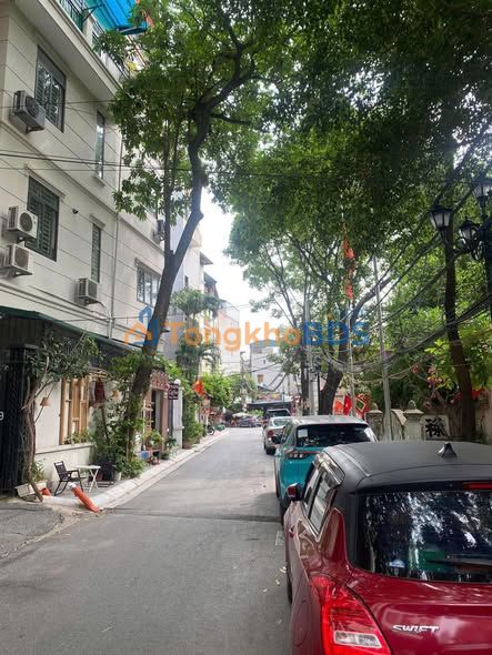 Nhà 40m² Ba Đình - Ngõ Thông, Sổ Đỏ, Giá 8 Tỷ