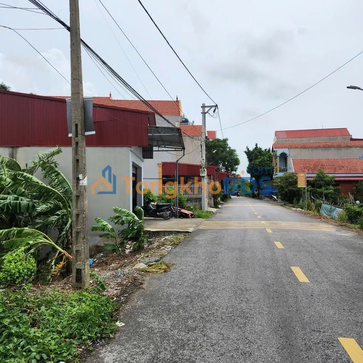 Đất Nền Chí Minh, Khoái Châu 176m² - Sổ Đỏ Sẵn Sàng, Đường Ô Tô Tải