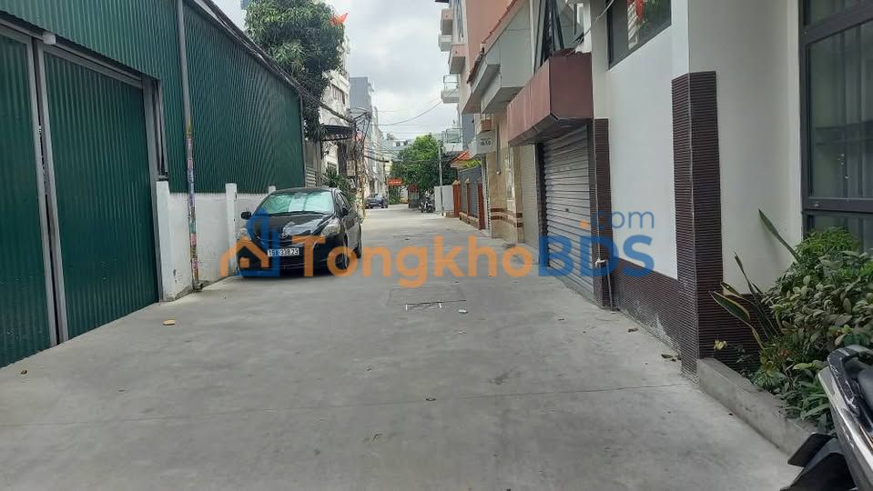 Nhà 4 Tầng Kinh Doanh Ngõ Khúc Thừa Dụ, 60m² - Sổ Đỏ Chính Chủ