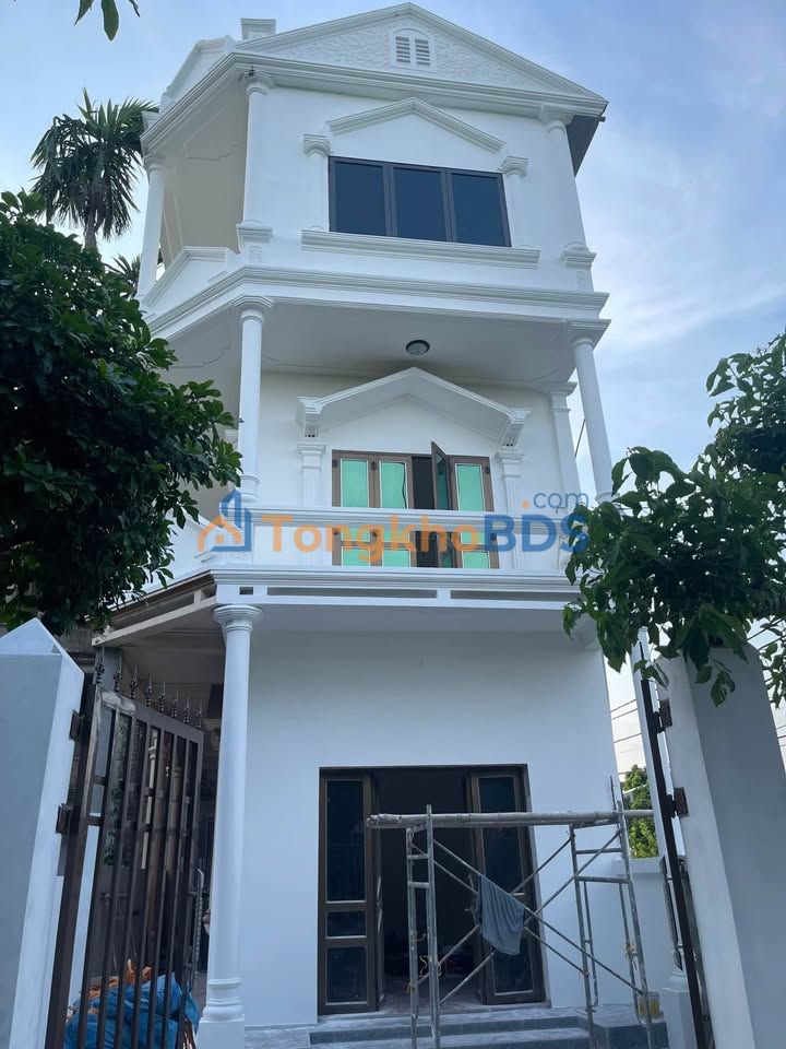 Nhà Lô Góc 3 Tầng 110m² Kinh Doanh, Đối Diện KĐT Thành An - Nam Định