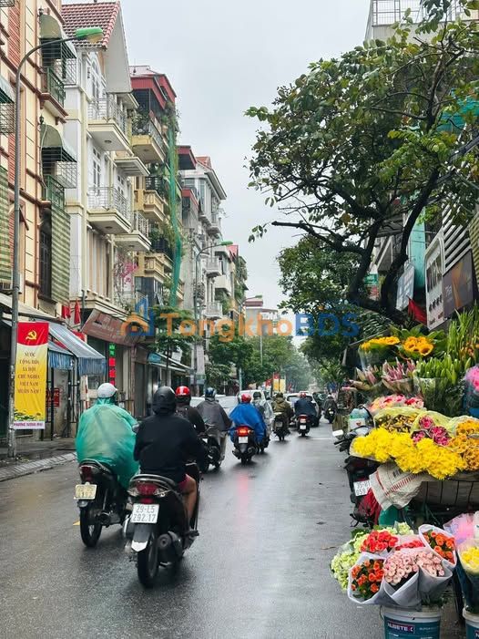 Nhà 38m² Thụy Khuê, Ba Đình - 5 Tầng, Giá 10 Tỷ, Vị Trí Đắc Địa