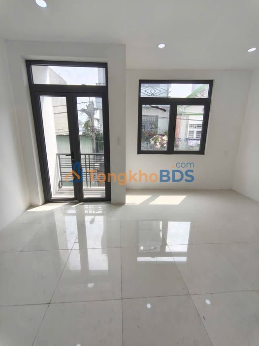 Nhà HXH Thủ Đức 53m² Giá 4.3 Tỷ - Sẵn Sàng Dọn Vào Ở Ngay