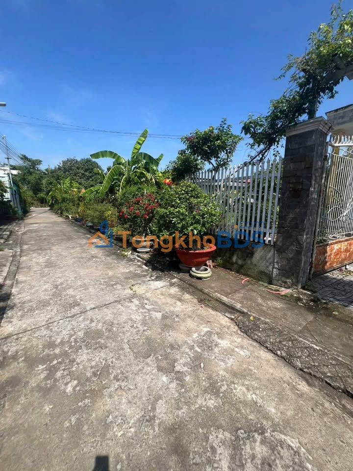 Nhà 2PN Mỹ Hảo 1, Phú Giáo - 247m² Sổ Hồng ODT, Giá 3.5 Tỷ