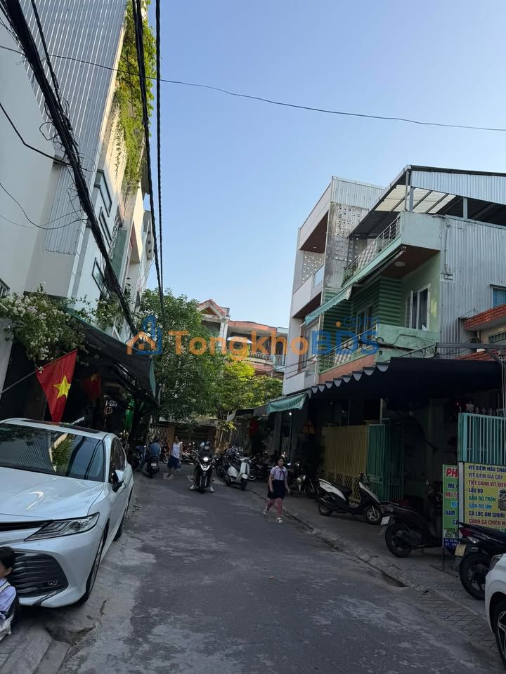 Nhà Mặt Tiền Lê Đình Lý, Đà Nẵng - 83m², Kinh Doanh Sầm Uất, 7.x Tỷ