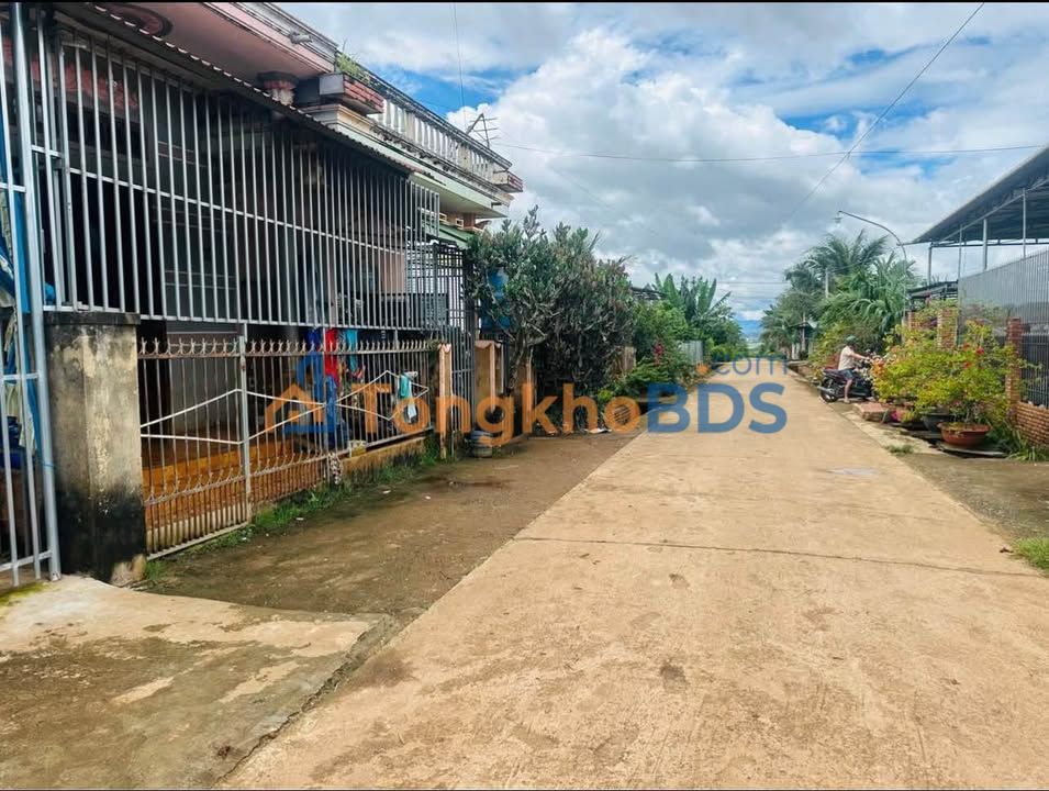 Đất Nền Lô Góc 2 Mặt Tiền Hòa Tây, Đắk Lắk - Sổ Đỏ, Giá Tốt