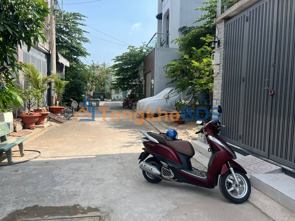 Nhà Trường Lưu Thủ Đức 55m² 5.8 tỷ - Chính chủ, ô tô