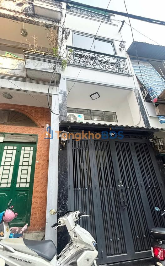 Nhà Đẹp 31.9m² Quận 1 - 5PN Full Nội Thất, Sổ Chuẩn 6.7 Tỷ