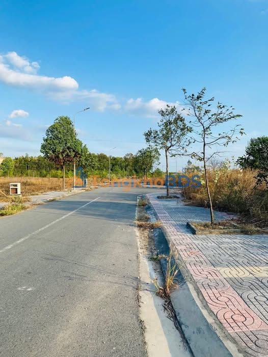 Đất TĐC Tân Phước 100m² Sổ Đỏ Full Thổ Cư - Giá 1.8 Tỷ