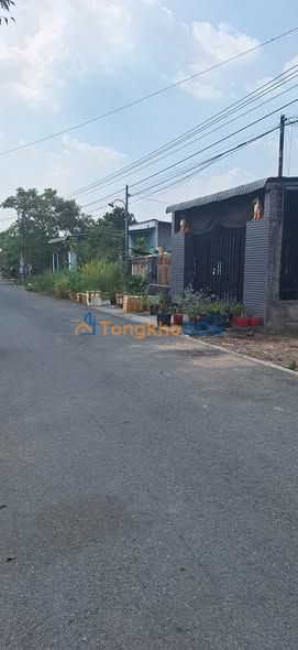 Nhà Phố Phú An, Bến Cát - 150m² Thổ Cư, Sẵn Sàng Ở & Cho Thuê