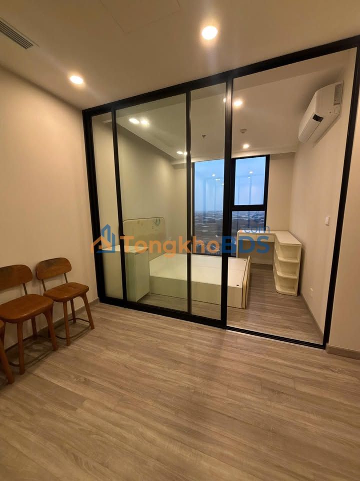 Cho thuê căn hộ SkyForest 1PN, view sông Hồng - Giá 4.5 triệu/tháng