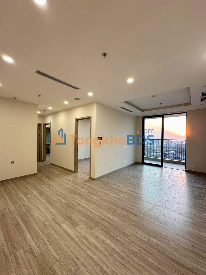 Bán Gấp Căn Hộ Sky Forest Ecopark 89m² - 3PN, View Sông Hồng