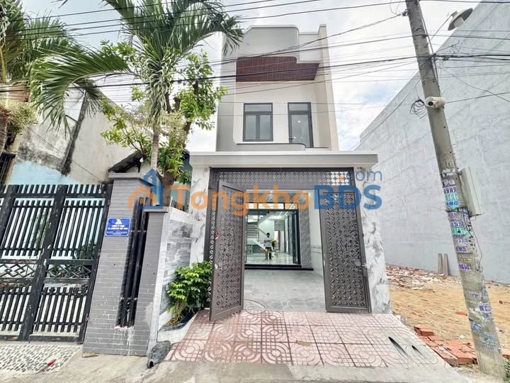 Nhà 3PN Dĩ An 110m² Full Nội Thất - Giá 5.5 Tỷ