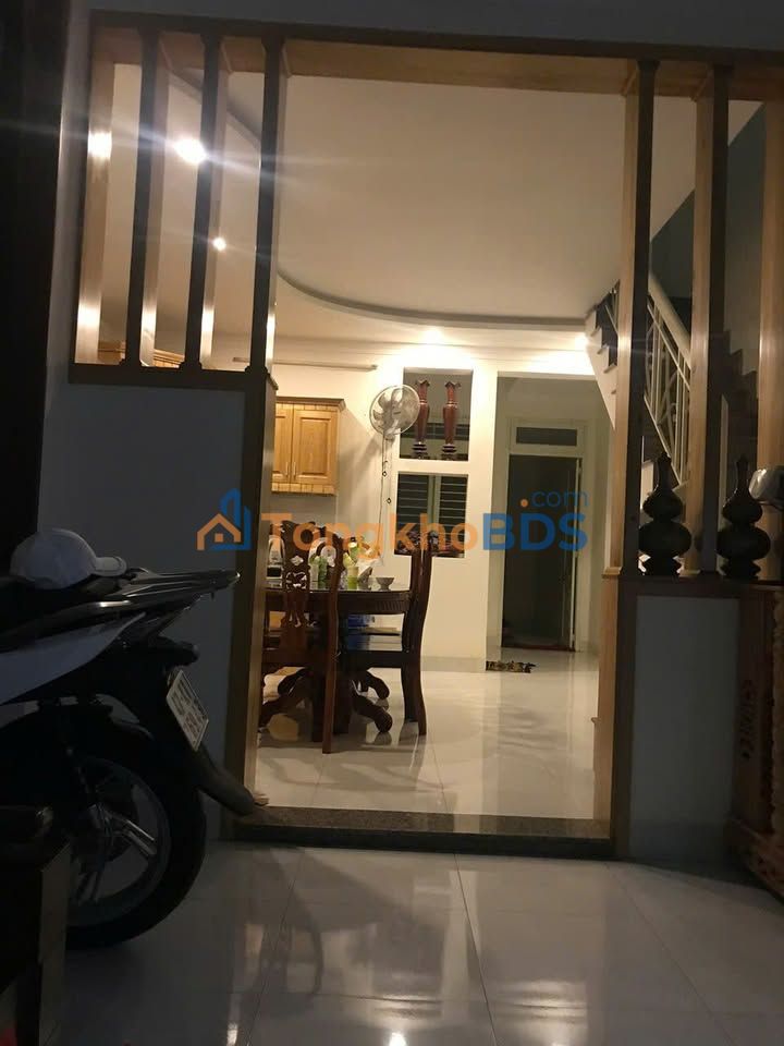 Nhà 2 Tầng Mặt Tiền Phạm Ngũ Lão, Buôn Ma Thuột - 100m² Full Thổ Cư, Giá 3 Tỷ