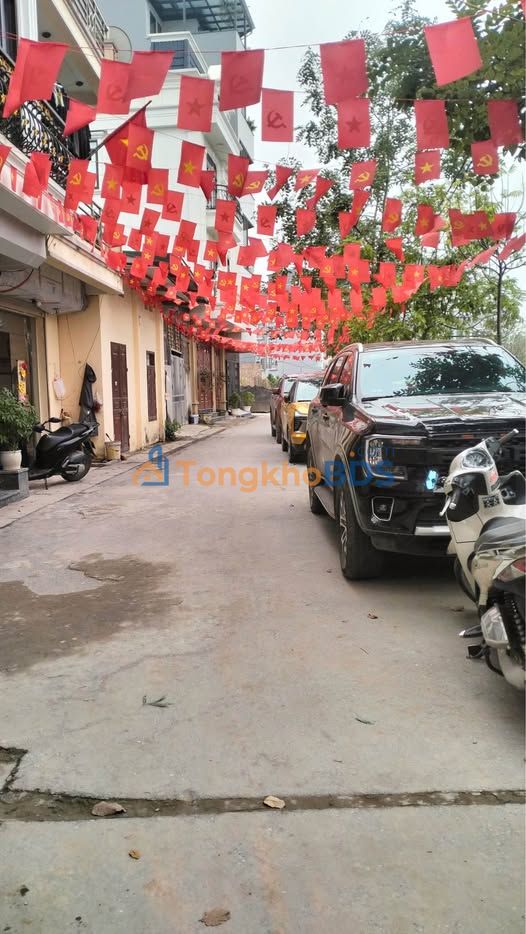 Nhà riêng Lai Xá Hoài Đức 42m² - Ô tô vào tận nhà