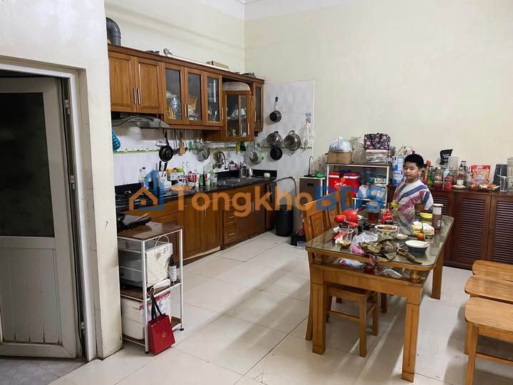 Nhà Mặt Tiền Kinh Doanh Ngọc Thụy, Long Biên - 80m², 4 Tầng, 23.5 Tỷ