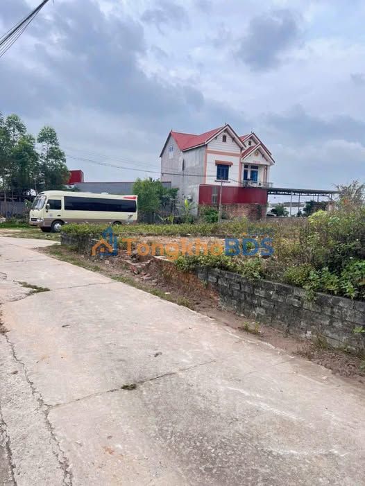 Đất nền 100m² Lục Nam, Bắc Giang - Giá 1.3 Tỷ, Gần 2 KCN