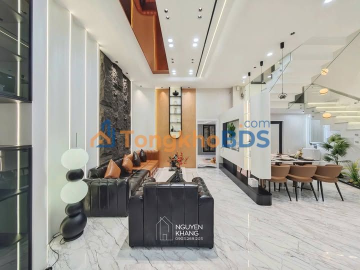 Nhà Phố Luxury 66m² Mặt Tiền 11m - Lê Duẩn, Đà Nẵng - Sẵn Sàng Vào Ở