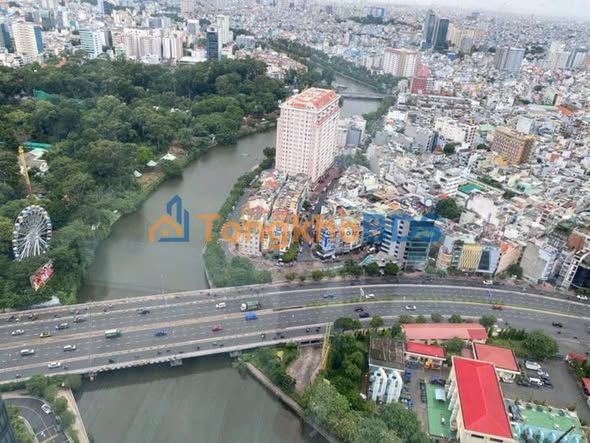 Căn hộ Vinhomes Golden River Quận 1 83m² 16 tỷ - View đẹp sông