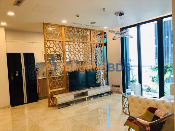 Căn hộ Vinhomes Golden River Quận 1 100m² 45 triệu View đẹp